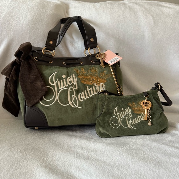 Juicy Couture duffle Olive and Black Shoulder Bag Set - Picture 1 of 4